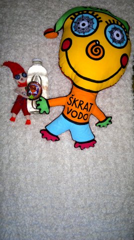 skupaj na postelji